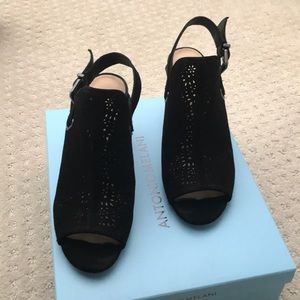 Antonio Melani Laycee slingback